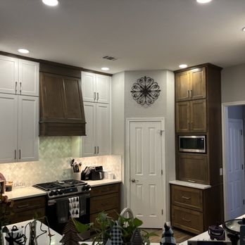 Austin Kitchen and Bath - Custom kitchen cabinets - General Contractors Near Me Austin Kitchen and Bath - Custom kitchen cabinets - General Contractors Near Me