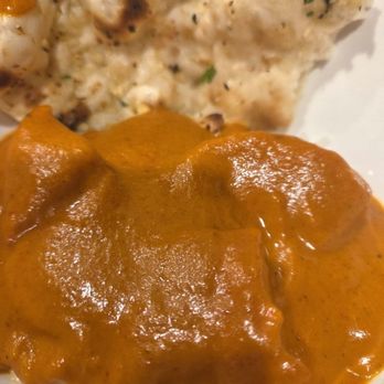 Saffron - South - Chicken tika masala and garlic naan - Indian Near Me - Austin, Texas Saffron - South - Chicken tika masala and garlic naan - Indian Near Me - Austin, Texas