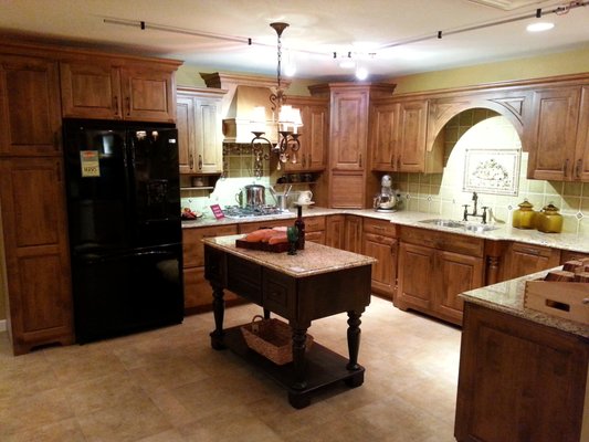 Floor To Ceiling Of Mankato Flooring 224 St Andrews Dr