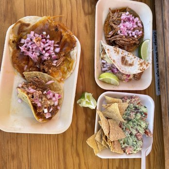 La Cochi-Loka - Various - Tacos Near Me - Playa del Carmen, ROO La Cochi-Loka - Various - Tacos Near Me - Playa del Carmen, ROO