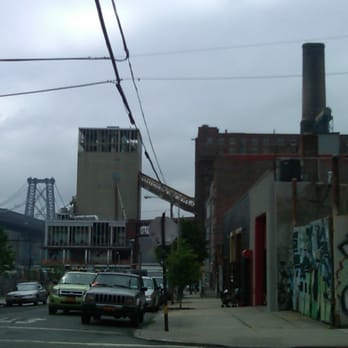 Williamsburg Bridge - Landmarks & Historical Buildings Near Me Williamsburg Bridge - Landmarks & Historical Buildings Near Me