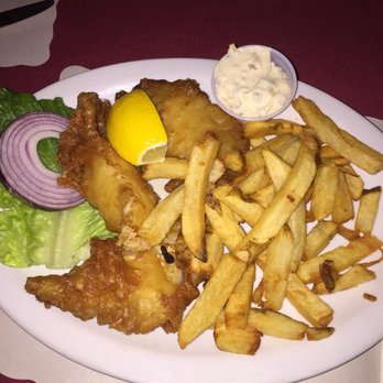 Molly's - Fish and chips - Irish Pub Near Me - New York, New York