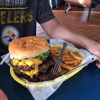 Spanky's Grille - Burgers Near Me - Kitty Hawk, North Carolina