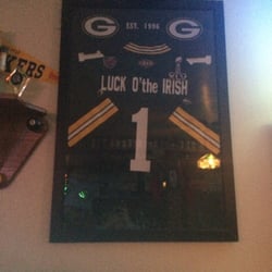 Lucky’s Bar and Grill
