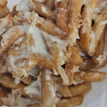 Luigi's Pizza - Cheese Fries - Pizza Near Me - Cambria, California Luigi's Pizza - Cheese Fries - Pizza Near Me - Cambria, California