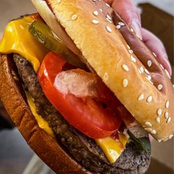 McDonald's - $0.79 using 6000pts - added tomato and mayo 1.14.25