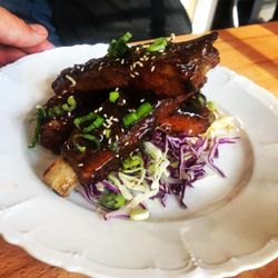 That Won Truck - St. Louis cut pork sticky ribs with Hawaiian style macaroni salad