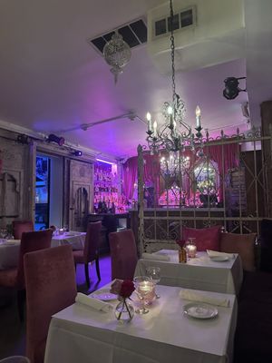SUR Restaurant and Lounge by null