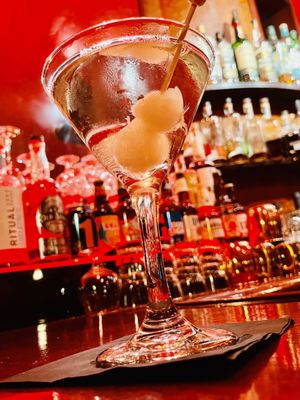 Horse in the Alley by null