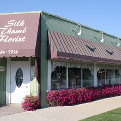 Fresh flowers for all occasions!!! Specializing in events and weddings.
Blush Events