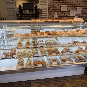 Bakery Crescent - Bakeries Near Me - Arlington Heights, Illinois