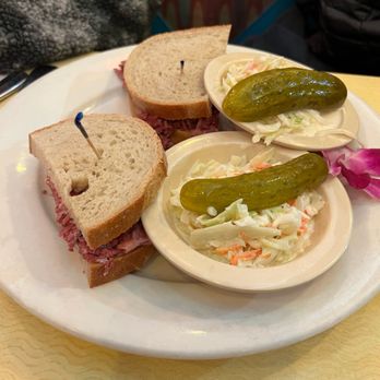 Jefferson Diner - Corned Beef Sandwich - Diners Near Me - Lake Hopatcong, New Jersey