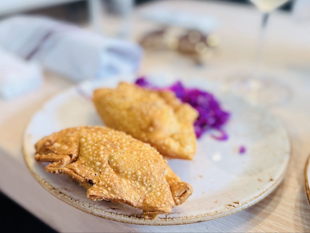 Food from El Viñedo Local