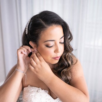 Primeus - Getting Ready - Event Photography Near Me Primeus - Getting Ready - Event Photography Near Me