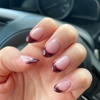 Moon's Nails and Spa - Caramelized plum tips - Nail Salons Near Me - Davis, California