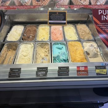 Cold Stone Creamery - Ice Cream & Frozen Yogurt Near Me - Morrow, Georgia