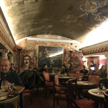 Taberna Patricii et Plebei - Interior - Roman Near Me - Rome, RM Taberna Patricii et Plebei - Interior - Roman Near Me - Rome, RM