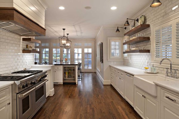 Kitchen Remodeling & Renovation - Ready to experience the thrill of a kitchen made for you? With Cali Dream Construction, your kitchen remodeling project in San Diego will redefine your home. It will increase your home’s value and will ultimately give your home an improved look.

With over 8 years of experience serving homeowners in San Diego, we know exactly what it takes to improve your kitchen to your taste. At Cali Dream we consider everything and in doing so, create the most compelling makeovers for our clients. We truly understand your need for a more functional kitchen, that is why we go above and beyond to ensure we meet your needs specifically.

Once you hire Cali Dream Construction, we go straight to work at building your dream kitchen. We are passionate and committed to optimizing your kitchen. So, regardless of the current state of your kitchen, Cali Dream Construction kitchen ensures to deliver fantastic results.