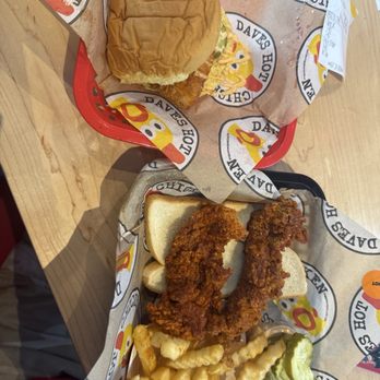 Dave's Hot Chicken - Chicken Shop Near Me - San Antonio, Texas Dave's Hot Chicken - Chicken Shop Near Me - San Antonio, Texas