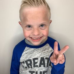 Renee Rocha Hair - Kid's textured top haircut.
