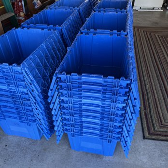 Let's Roll Moving and Hauling - Tote rental delivered to your garage - Movers Near Me