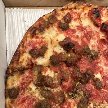 Ohio pie - Sausage - Pizza Near Me - Rocky River, Ohio