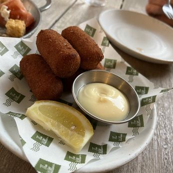 The Wellborn - Croquettes - Lounges Near Me - Orlando, Florida