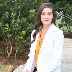 Zazen Medical Group - Meet our Physican Assistant Chelsea Beiser