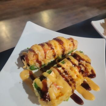 Arigatto  Sushi - Sushi Bars Near Me - La Habra, California