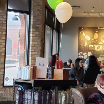 Starbucks - Coffee & Tea Near Me - Bloomfield Hills, Michigan Starbucks - Coffee & Tea Near Me - Bloomfield Hills, Michigan