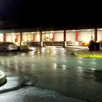 Giant Food Store - Giant, St. Davids -- storefront - Grocery Near Me - St. Davids, Pennsylvania