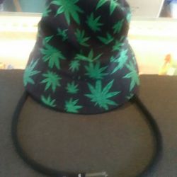 Heady Glass Emporium - Http://www.headybobsglass.com/This is a dab hat from a local artist we help out local artist free vendor space in the parking lot call Bob
