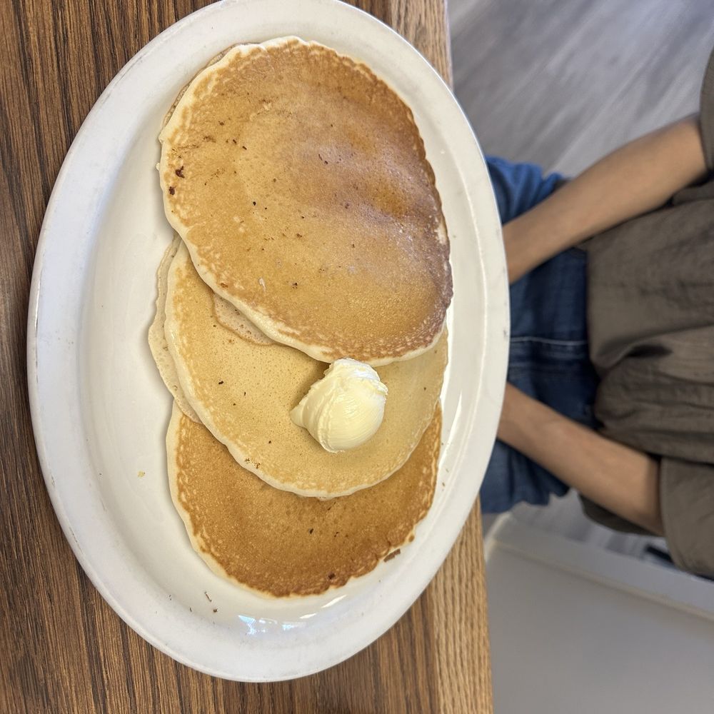 Cully's Restaurant - Short stack of pancakes - Breakfast & Brunch Near Me - Poway, California Cully's Restaurant - Short stack of pancakes - Breakfast & Brunch Near Me - Poway, California