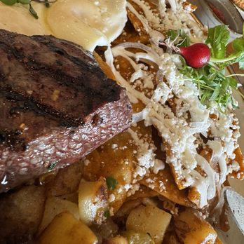 Martiniz Fresko Kitchen - American Near Me - Norco, California