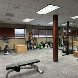 Healthquest Physical Therapy - Macomb Township