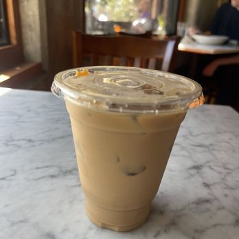 Café Etoile - Vanilla Latte - French Near Me - Berkeley, California