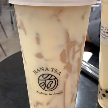 Hana Tea - Creamy Cake is mind blown good - Bubble Tea Near Me - Honolulu, Hawaii