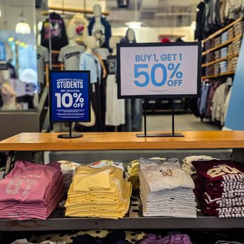 Bluenotes - Women's Clothing Near Me - Toronto, Ontario Bluenotes - Women's Clothing Near Me - Toronto, Ontario