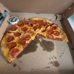 Pepperoni New York style crust with extra sauce
