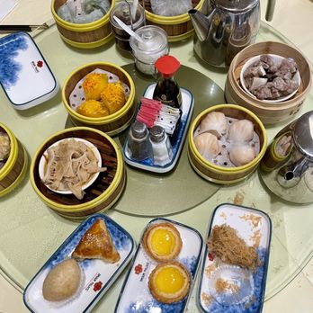 Dimsum Palace - Egg tarts, pork BBQ filled pastries, ha gow, beef tripe, lo mai gai, mini ribs - Cantonese Near Me - Catonsville, Maryland