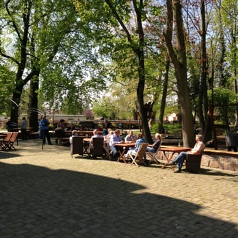 Stadtgut Leipzig Mölkau - Außen Sitzfläche Restaurant - German Near Me - Leipzig, SN Stadtgut Leipzig Mölkau - Außen Sitzfläche Restaurant - German Near Me - Leipzig, SN