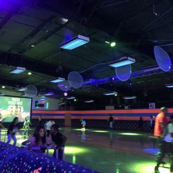 Alvin Skate N Party