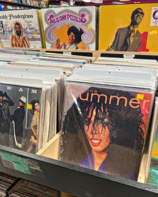 Lunchbox Records by null