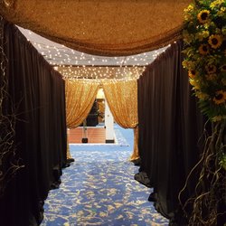 The House Of Flowers - Entryway to Van Gogh's prom.