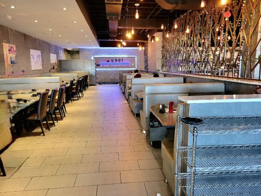 KPOT Korean BBQ & Hot Pot by null