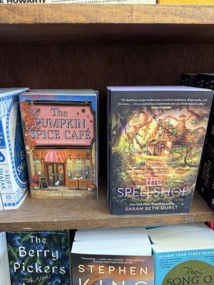 Tattered Cover Union Station by null