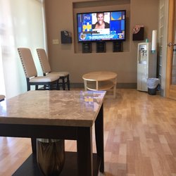 Orlando Endodontic Specialists - Waterford Lakes - Waiting area!