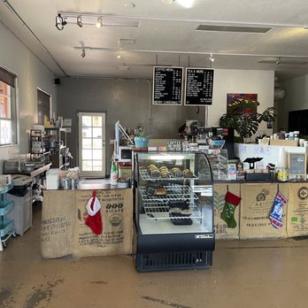 Cuptown - Barista counter - Coffee & Tea Near Me - Sedona, Arizona Cuptown - Barista counter - Coffee & Tea Near Me - Sedona, Arizona