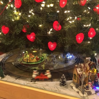 The Original Pancake House - Great for kids to watch, a little train under the tree - Breakfast & Brunch Near Me - Park Ridge, Illinois The Original Pancake House - Great for kids to watch, a little train under the tree - Breakfast & Brunch Near Me - Park Ridge, Illinois