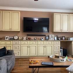 NWI No Wires In Sight LLC - Tv and soundbar wall mount and no wiring showing!
